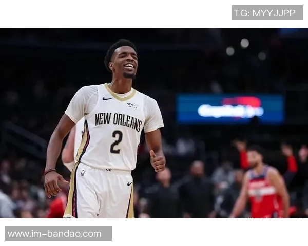 赫伯特琼斯表现低迷8投仅1中全场失误4次正负值惨淡创下最低纪录