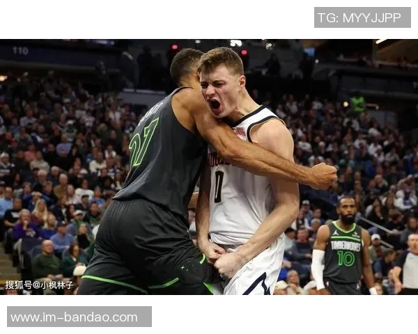 芬奇称赞戈贝尔防守能力极强认为他是联盟顶尖防守球员之一