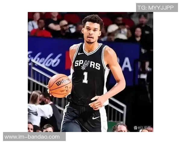 追梦与文班齐肩并进卡斯尔重塑马刺赢球文化的重要角色